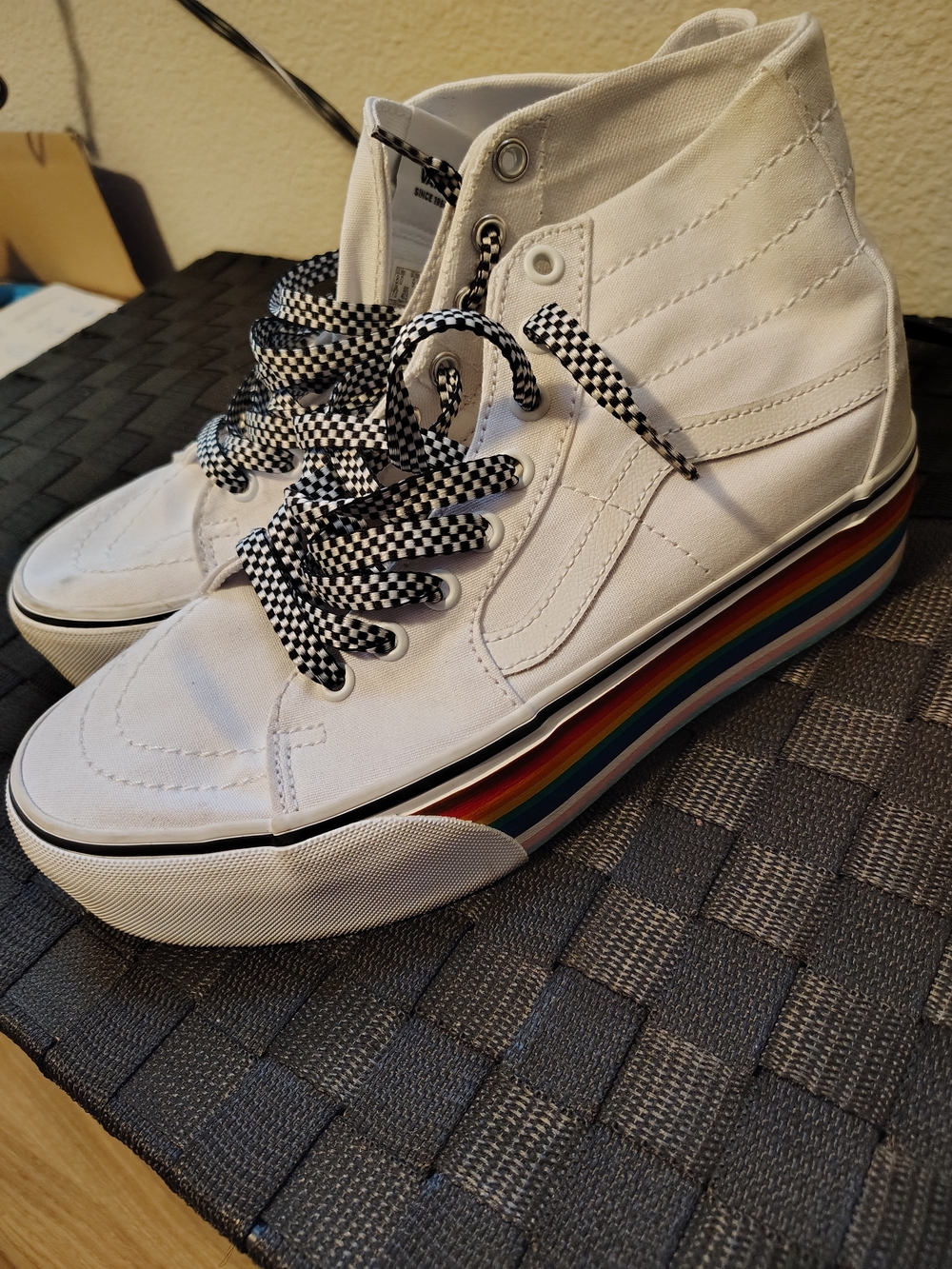 LGBTQIA2S+ White High-Top Vans Almost New With Checkerboard Laces
